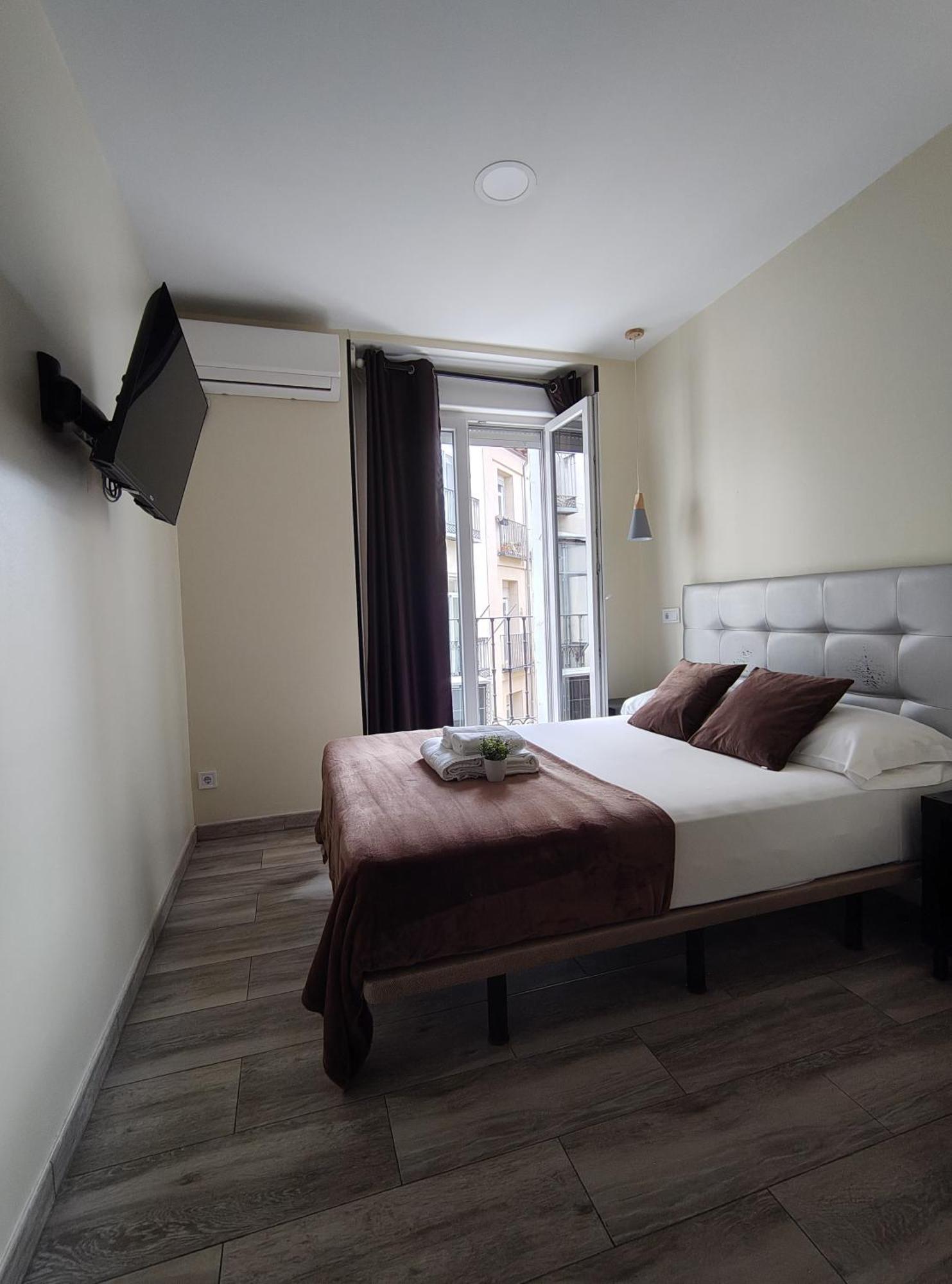 Ch Cruz Madrid Quarto foto